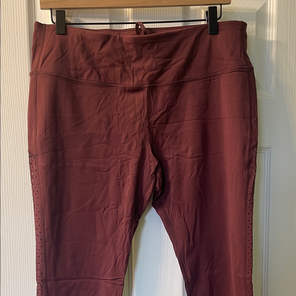 MPG Lasercut Leggings